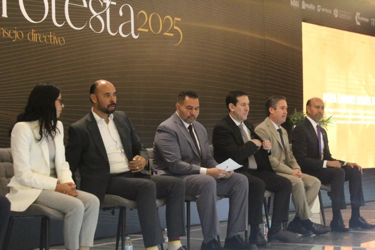 Canadevi celebra la toma de protesta del Consejo Directivo 2025