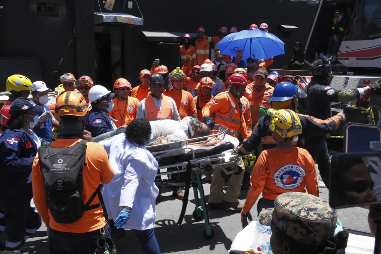 Aumenta a 184 personas víctimas mortales de desplome de Techo en Dominicana