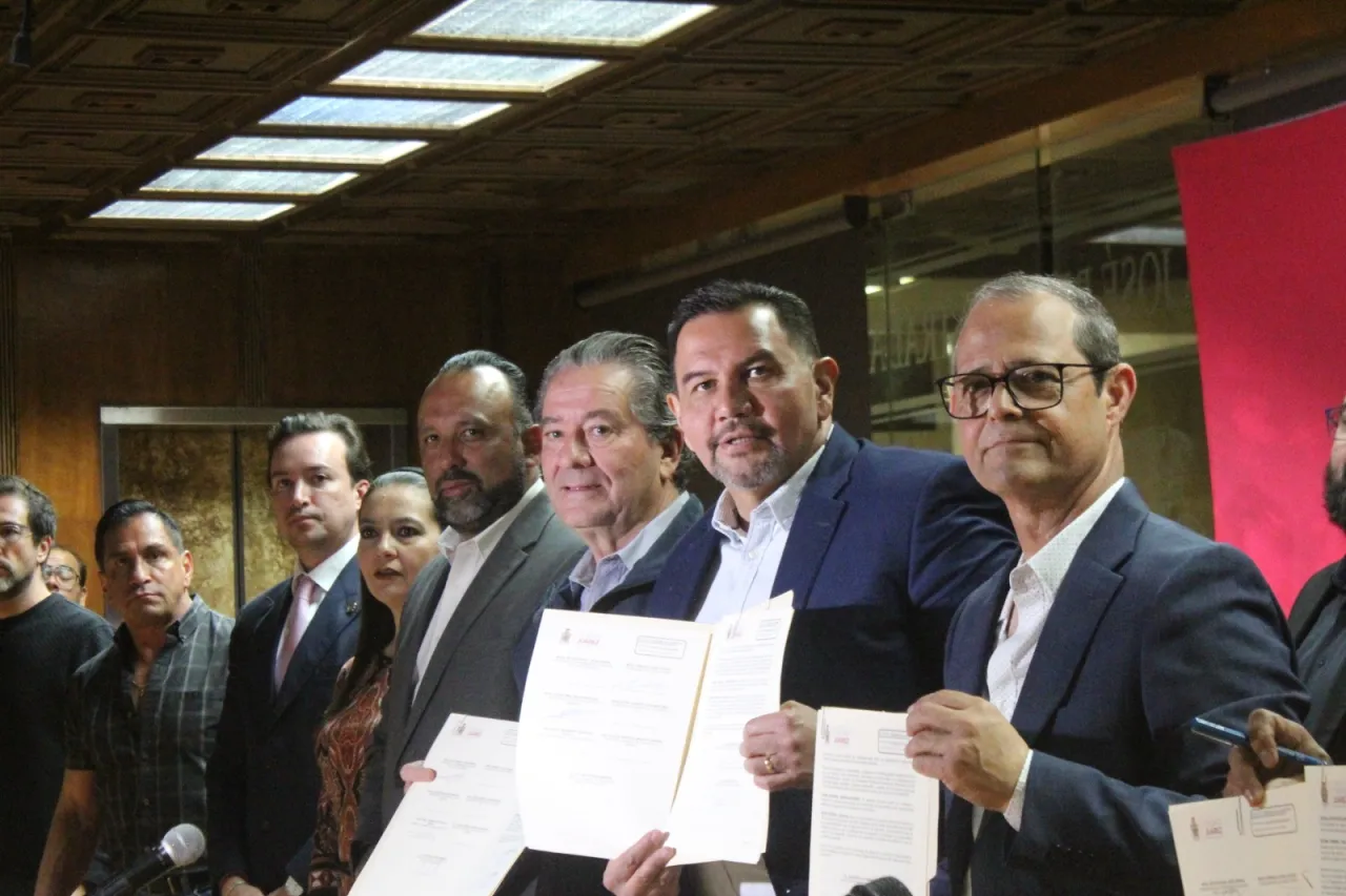 Firman convenio Municipio y empresarios para intervenir corredores comerciales