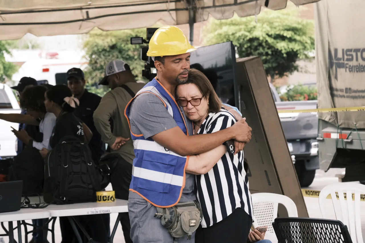 Aumenta a 184 personas víctimas mortales de desplome de Techo en Dominicana