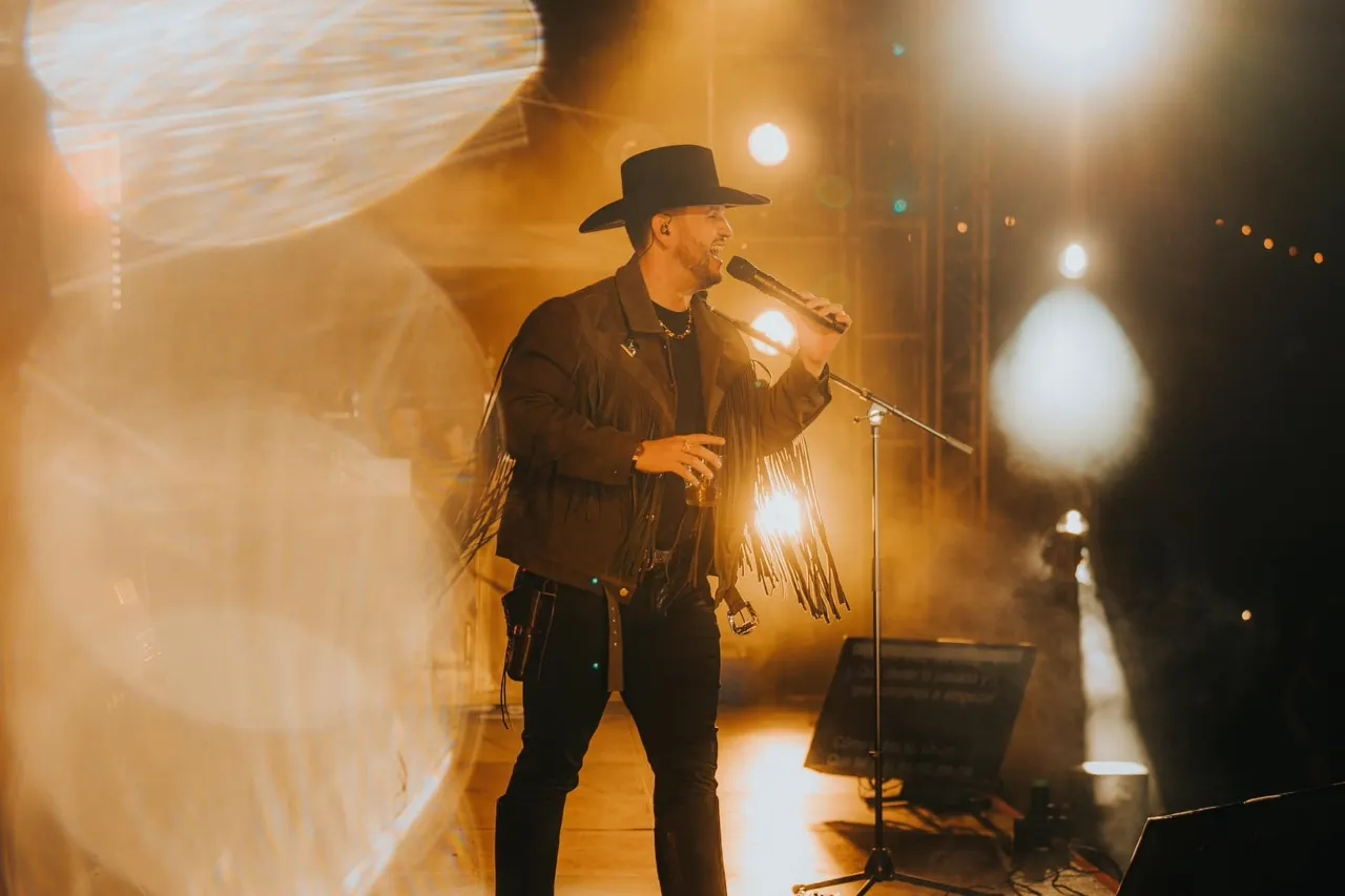 Edén Muñoz pondrá a cantar y a bailar a sus fans en Ciudad Juárez