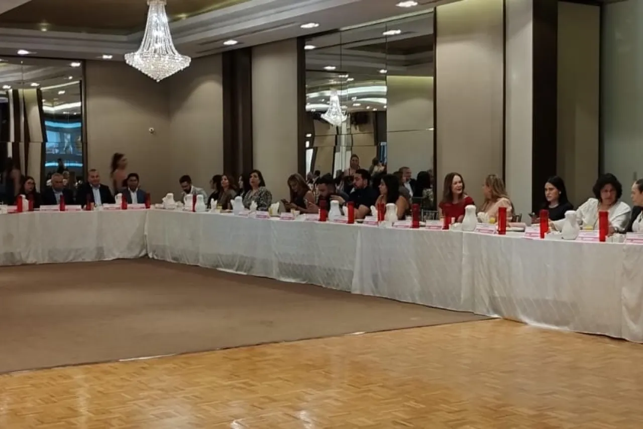 Invitan a Congreso Nacional de Mujeres; ofrecen 50 becas para asistencia