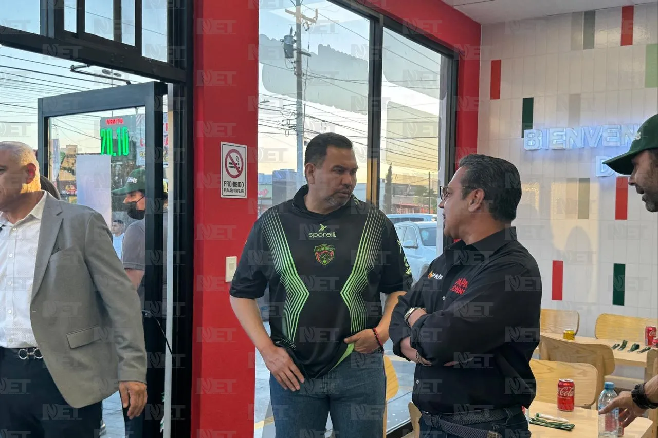 Inauguran sucursal de pizzería Papa John's