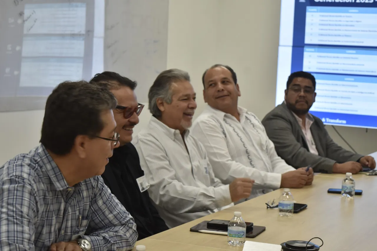 Impulsan Foxconn y Conalep talento joven con su Programa Dual en San Jerónimo