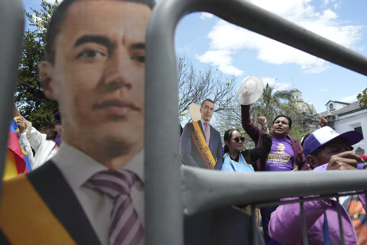 OEA y UE hacen señalamientos a elecciones pero reconocen victoria de Noboa