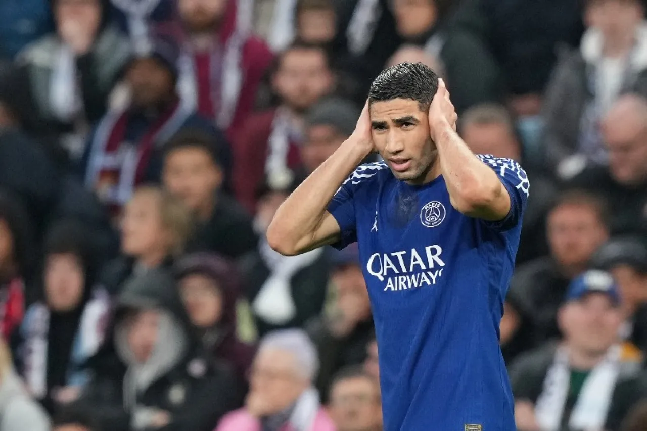 PSG contiene al Aston Villa y se mete a semis de Champions