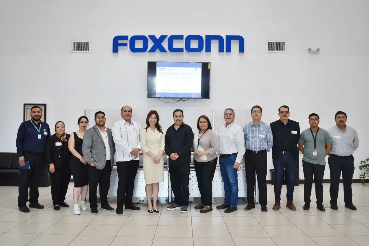 Impulsan Foxconn y Conalep talento joven con su Programa Dual en San Jerónimo