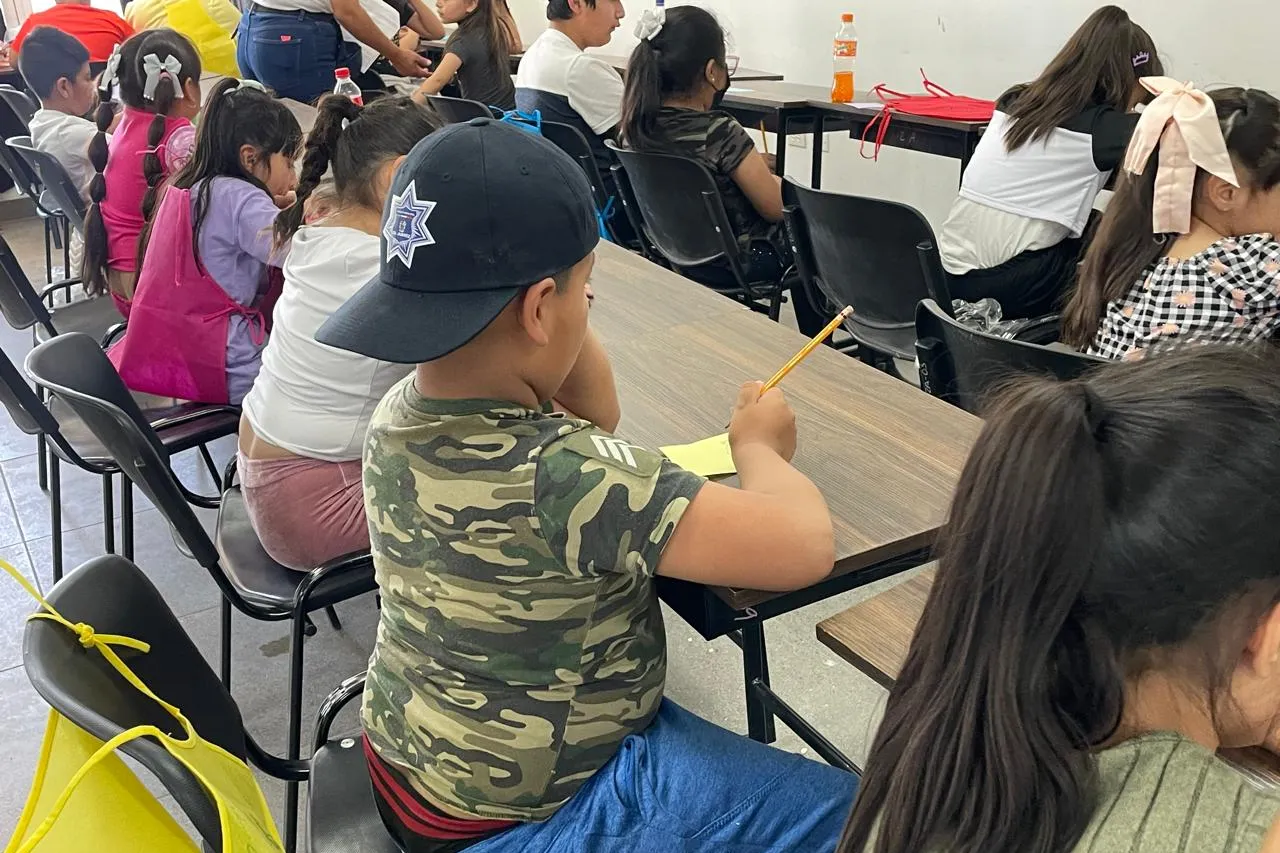 Agentes de seguridad fortalecen la relación con sus hijos