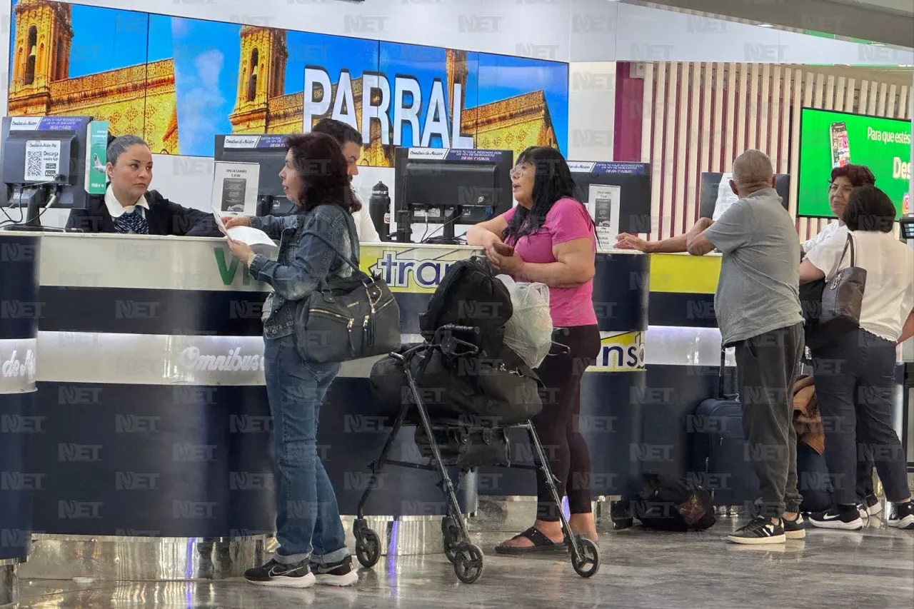 Poca afluencia de viajeros en la Central Camionera