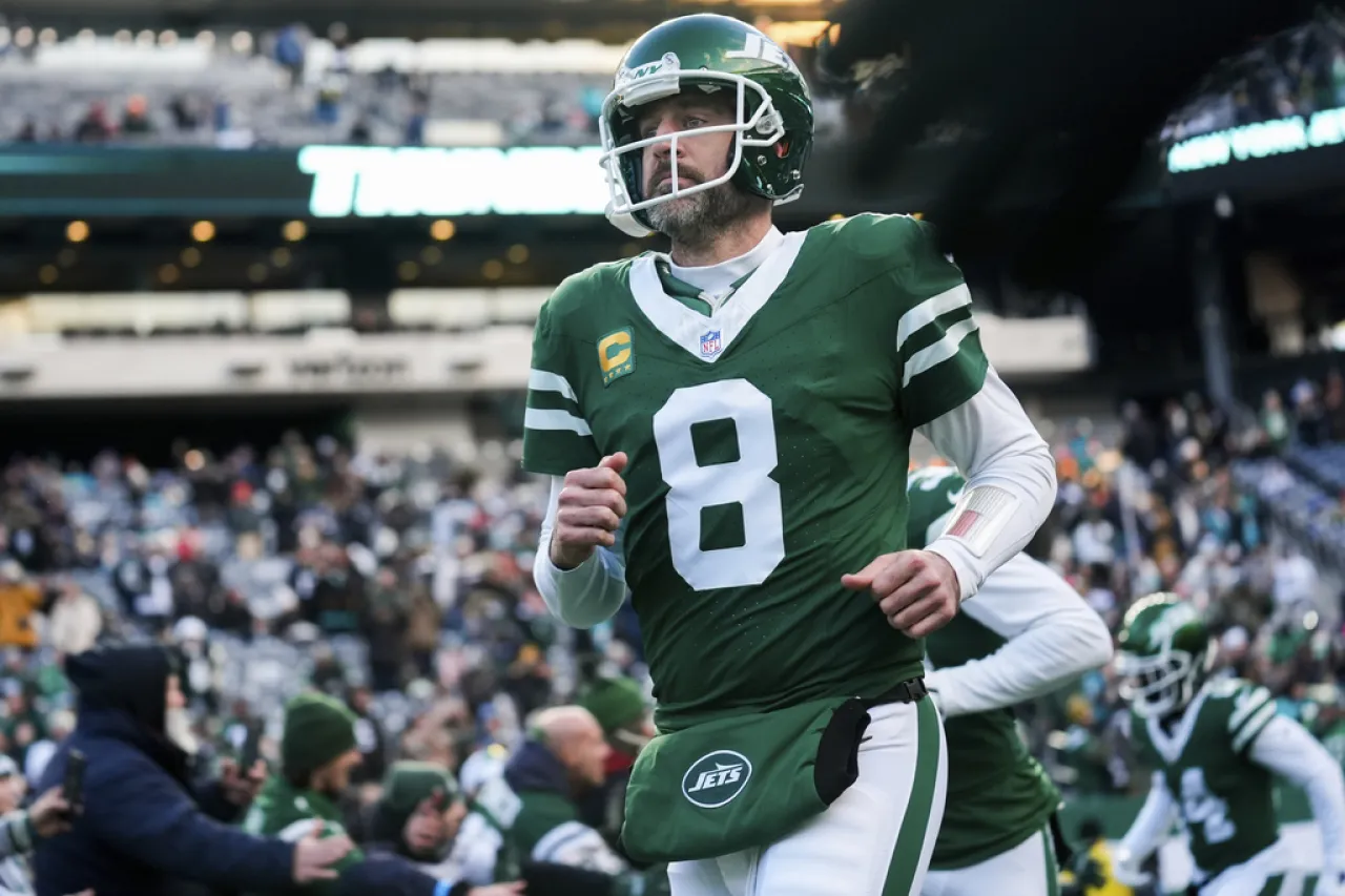 Aaron Rodgers no tiene prisa por tomar una decisión sobre su futuro
