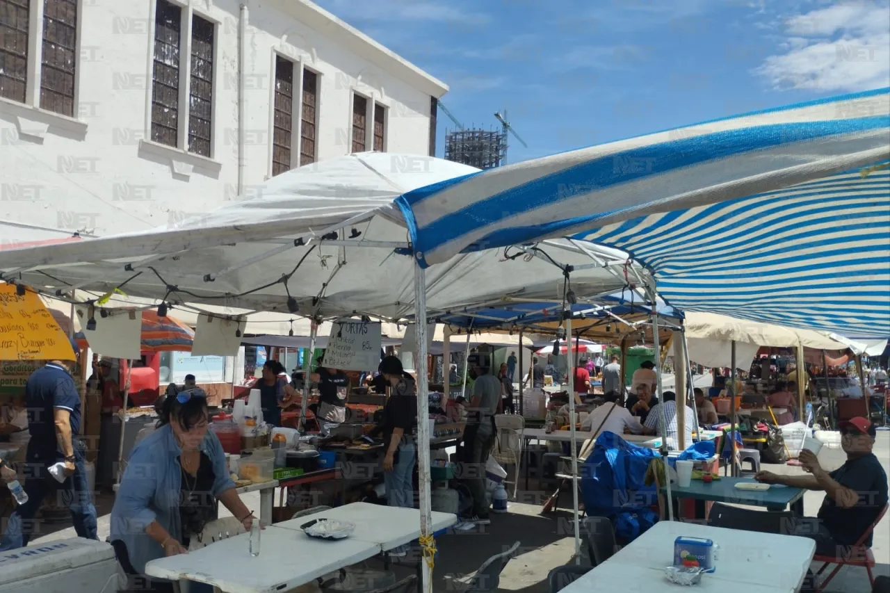 Juarenses comienzan a disfrutar de los días Santos en el Centro Histórico