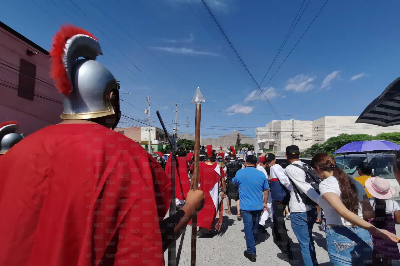 El camino de la cruz: Inicia Víacrucis en Santa María de la Montaña 