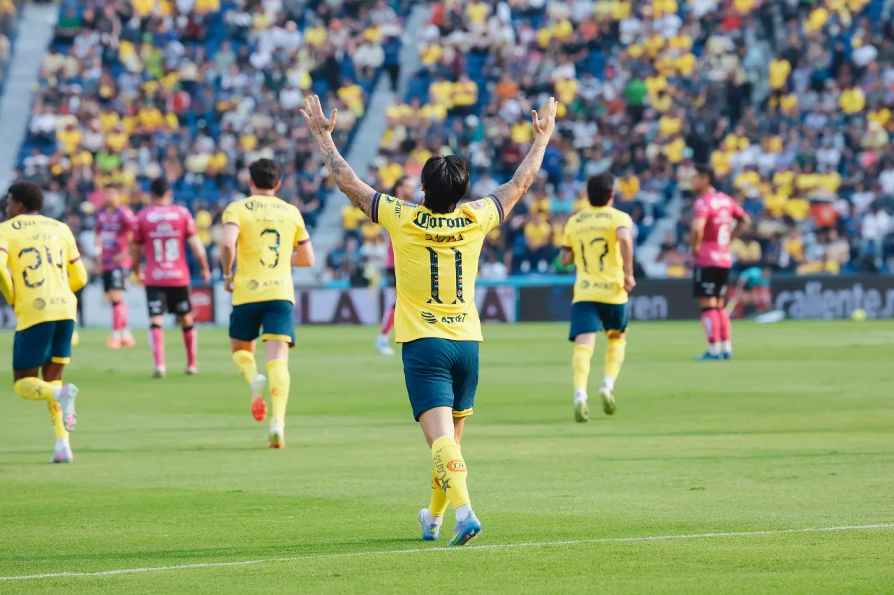 Tras 5 partidos sin triunfo, América golea al Mazatlán