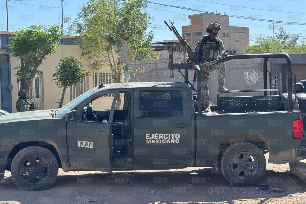 Quitan soldados cámaras de estacionamiento privado