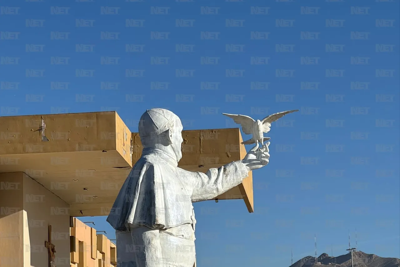 Iglesia en Juárez se organiza para rendir homenaje al Papa