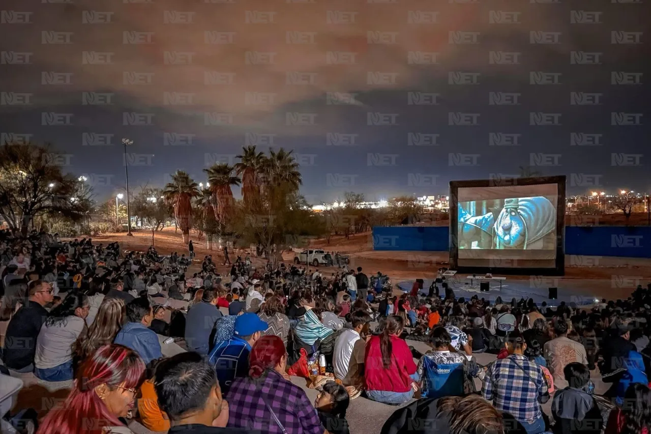Regresa el cine al aire libre en el Parque Central