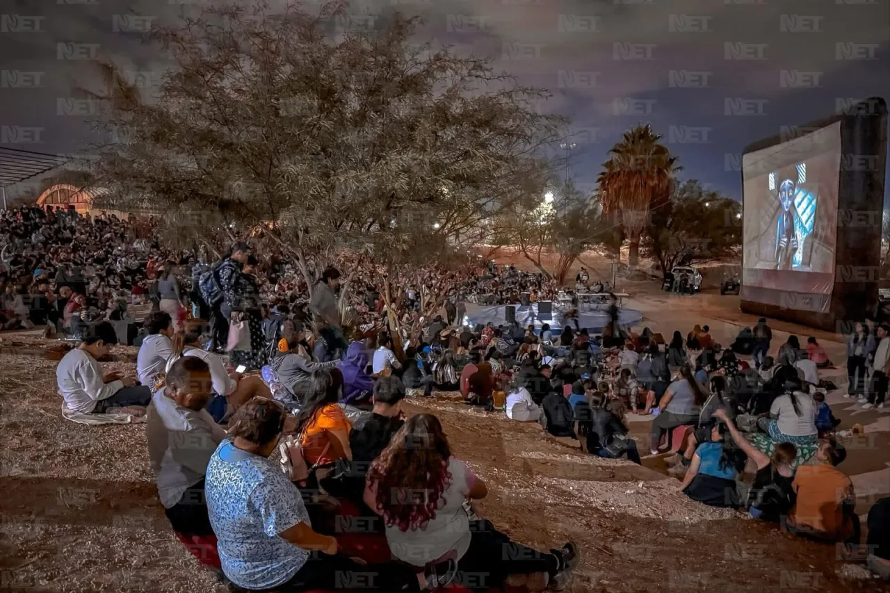 Regresa el cine al aire libre en el Parque Central