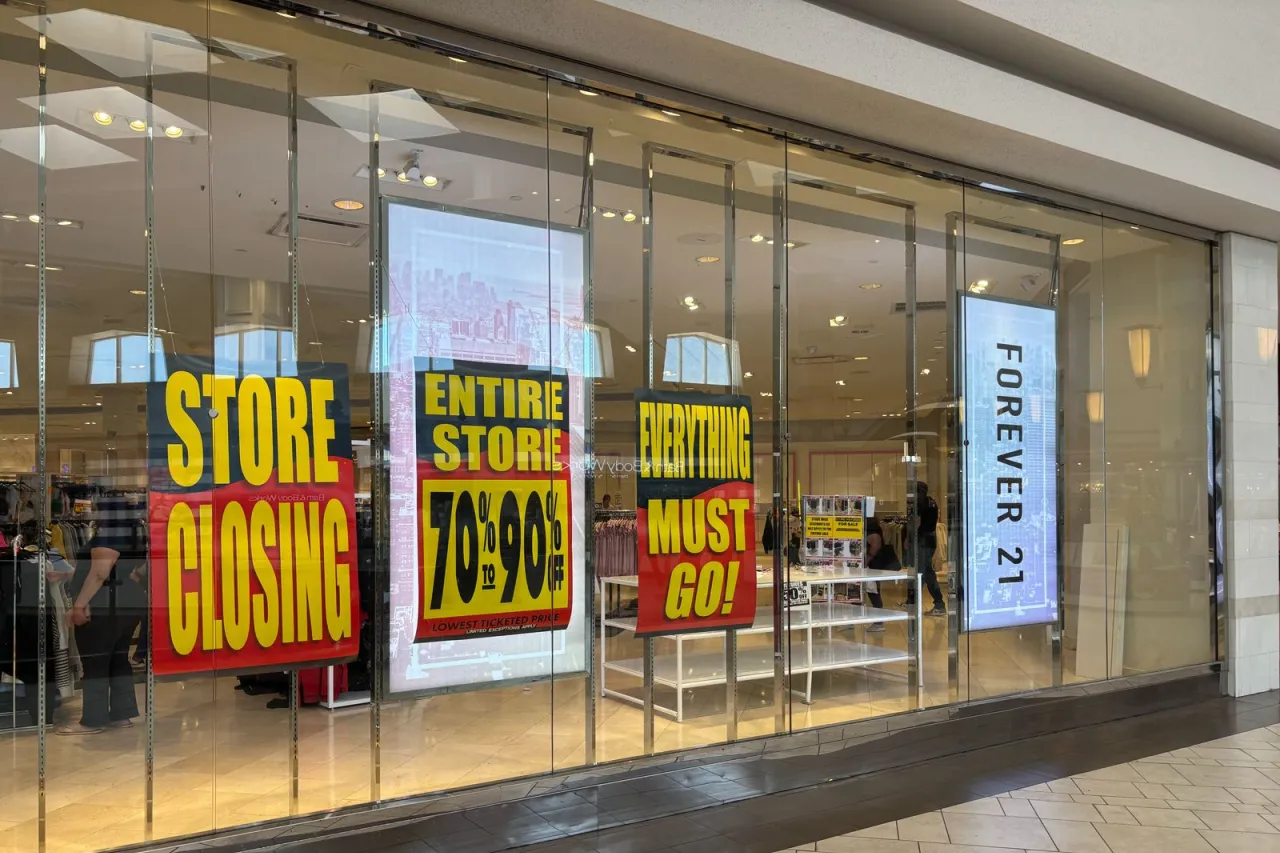 Cierra popular tienda visitada por juarenses en Cielo Vista; descuentos del 90%