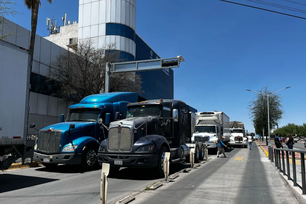 Exigen Transportistas Cese De Extorsiones En El Estado