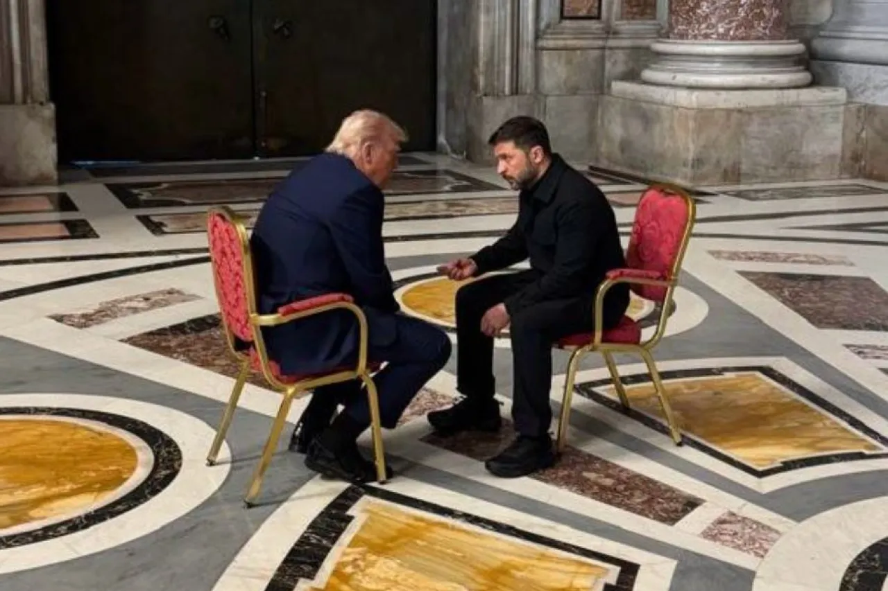 Trump y Zelensky sorprenden al mundo con reunión en funeral del Papa