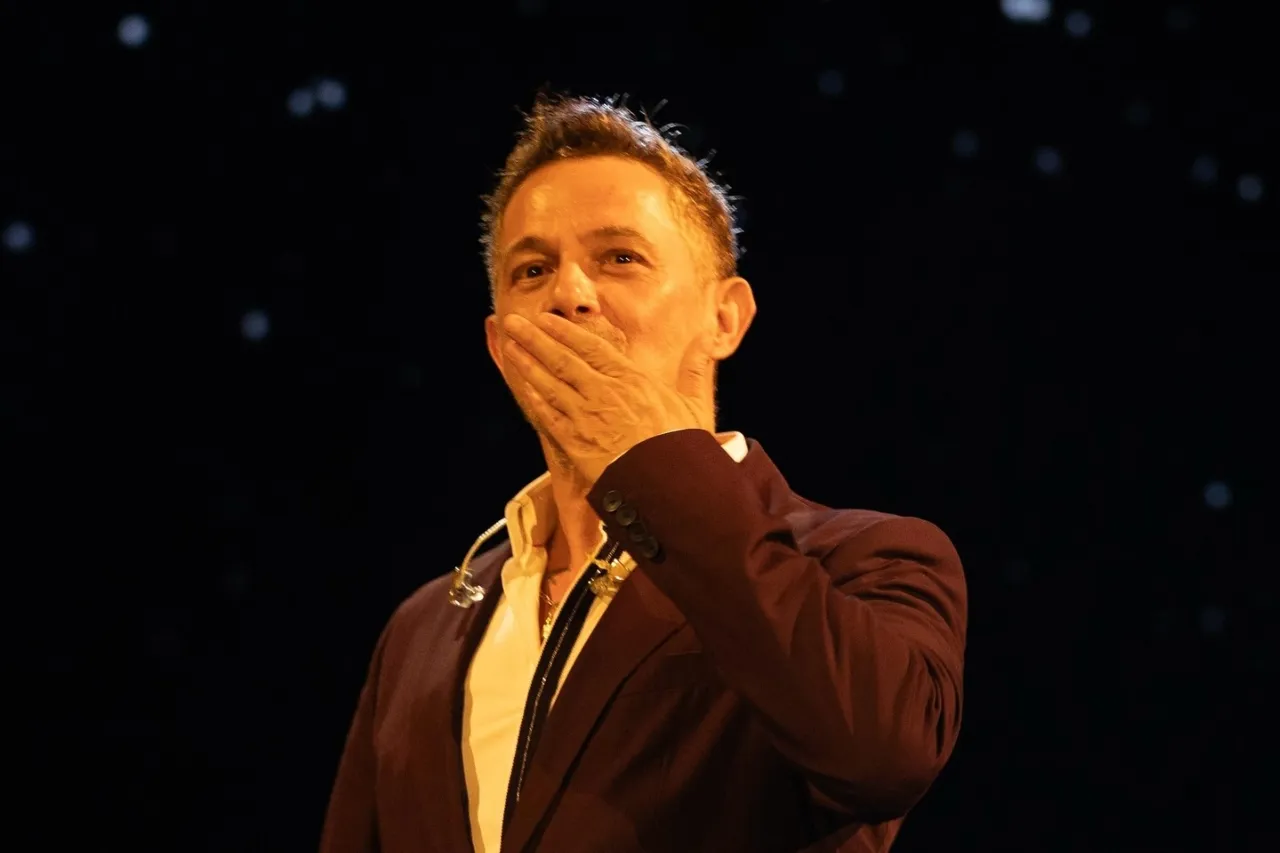 Anuncia Alejandro Sanz 12 fechas de su gira '¿Y Ahora Qué?' en México