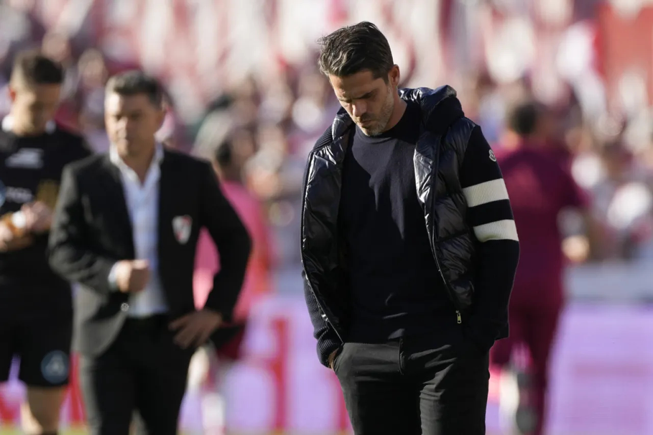 Despide Boca Juniors a Fernando Gago