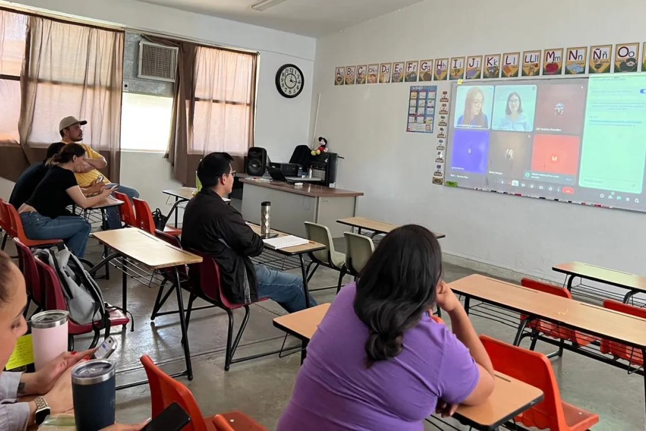 Capacitan a 35 mil docentes en detección temprana del sarampión