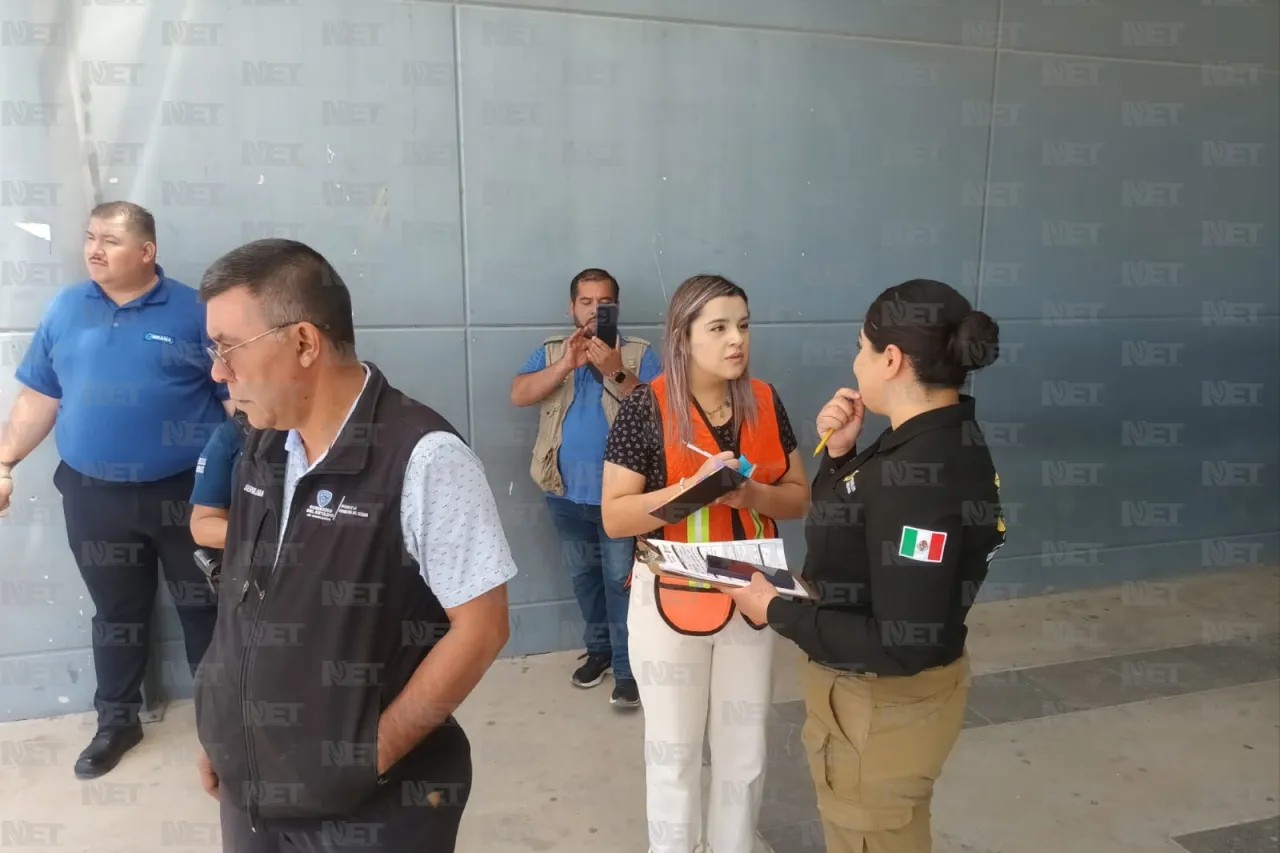 Evacúan a usuarios y personal de Pueblito Mexicano en menos de 5 minutos