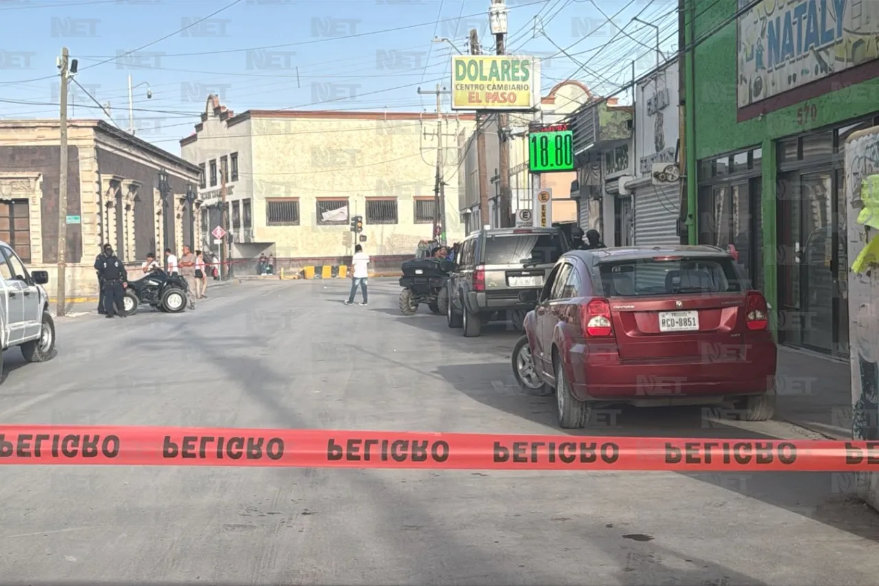 Muere mujer dentro de vehículo en la Zona Centro