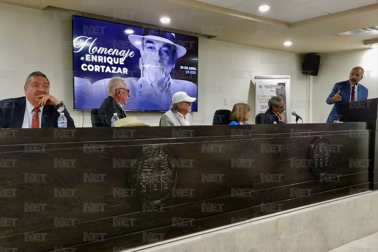 Homenaje a Enrique Cortázar por su legado cultural y literario