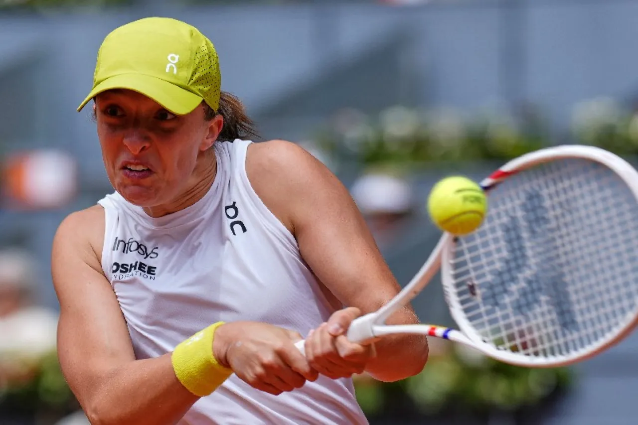Remonta Swiatek y saca a Madison Keys del Madrid Open