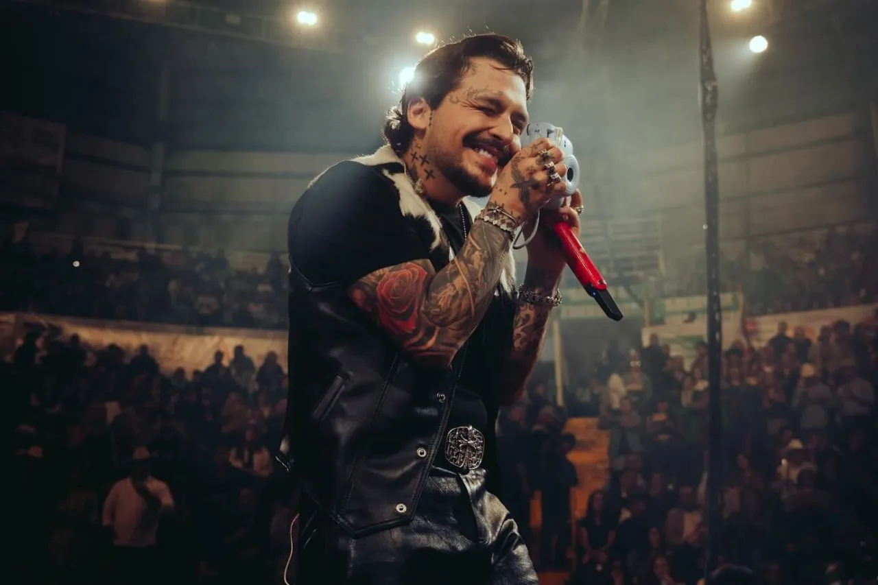 Christian Nodal se sincera: Por ego no he hecho duetos