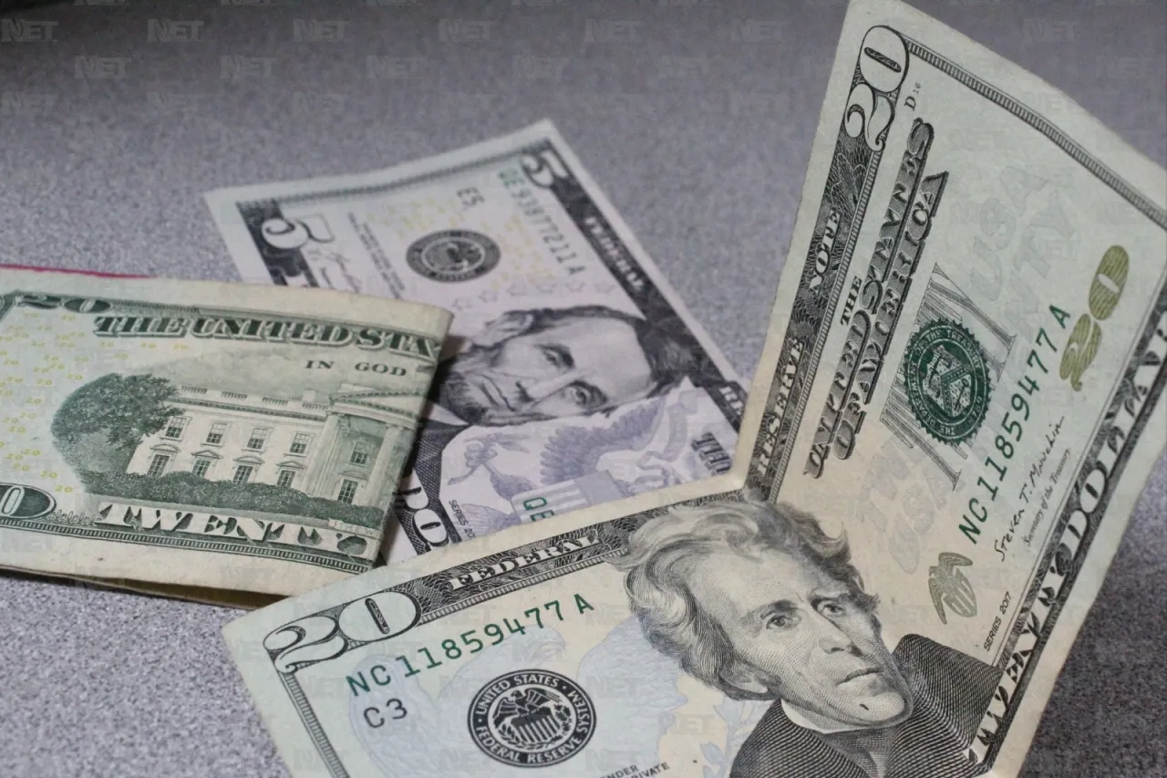 Sin cambios en el dólar 