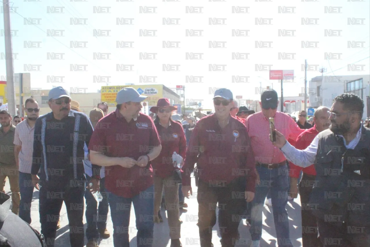 Arranca desfile conmemorativo del Día del Trabajo