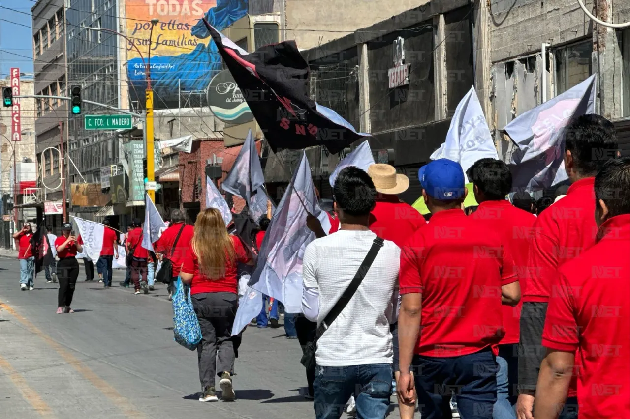 'Queremos 40 horas para no dejar a nuestros hijos solos': trabajadores