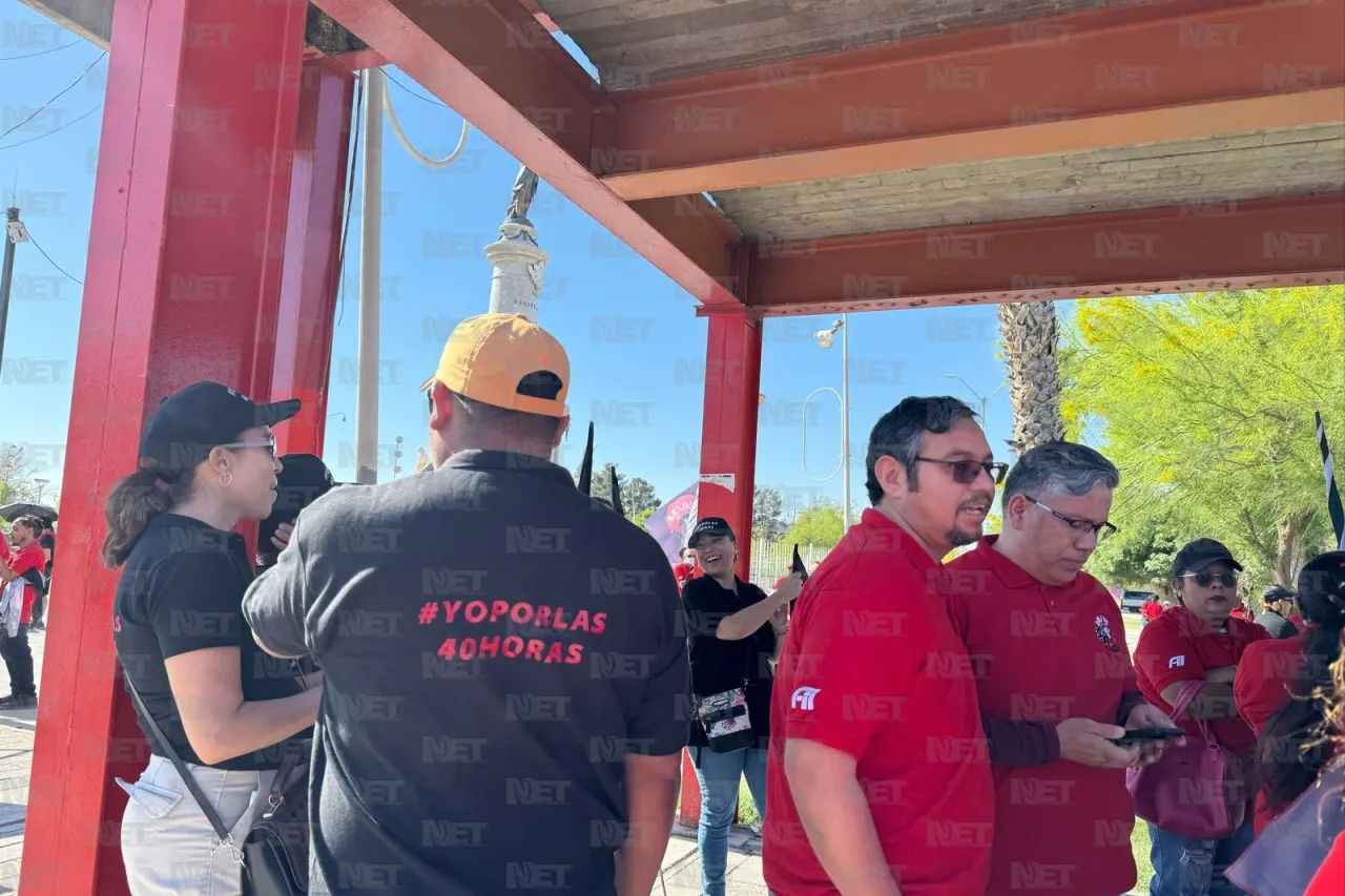 Empleados de maquila se reúnen para marchar por ley de 40 horas de trabajo