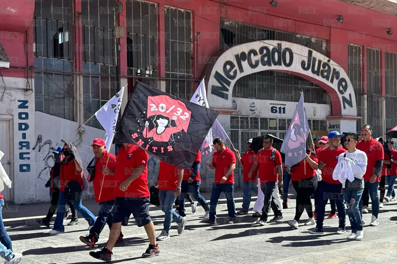 'Queremos 40 horas para no dejar a nuestros hijos solos': trabajadores