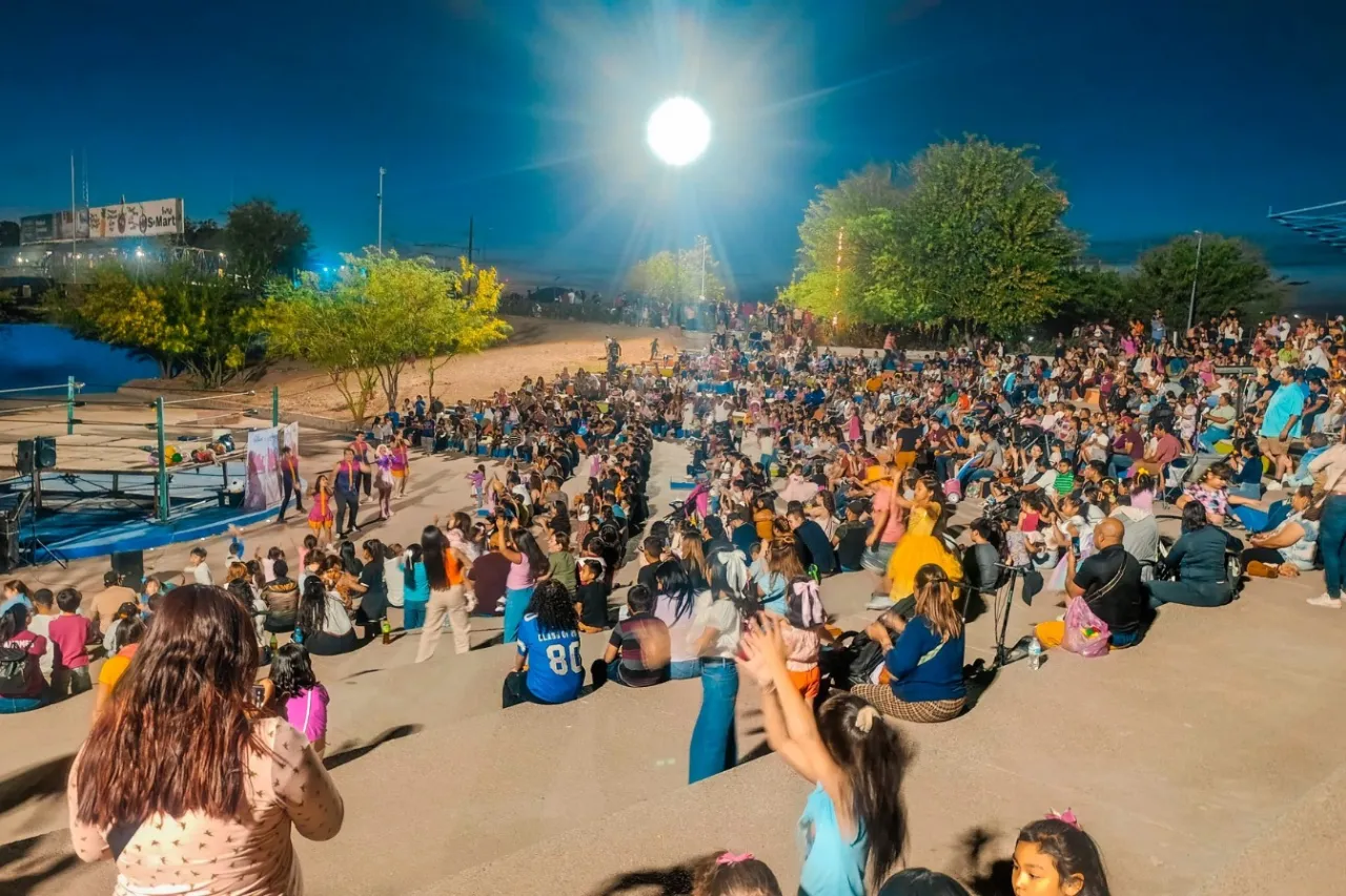 Visitan más de 20 mil personas el Parque Central en el Día del Niño