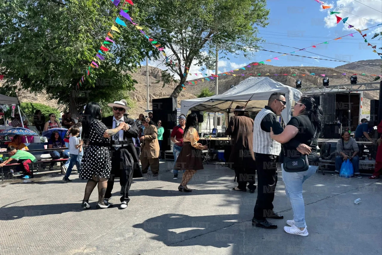 Celebran el Día de la Santa Cruz con gran fiesta comunitaria