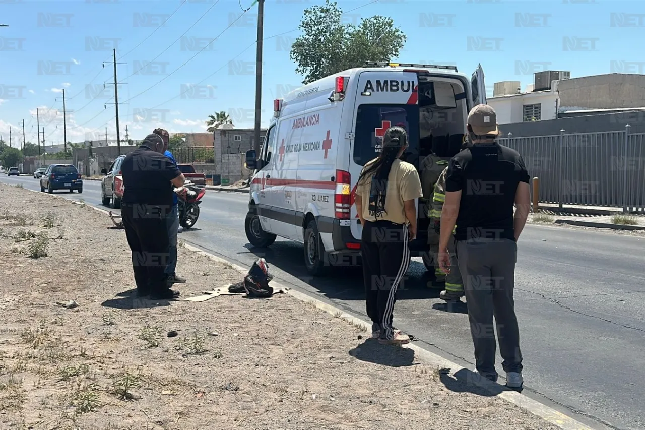 Fuerte choque en Juan Pablo II deja dos motociclistas lesionados 