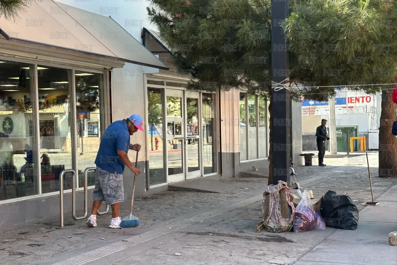 Despejada y limpia la avenida Juárez tras festival 