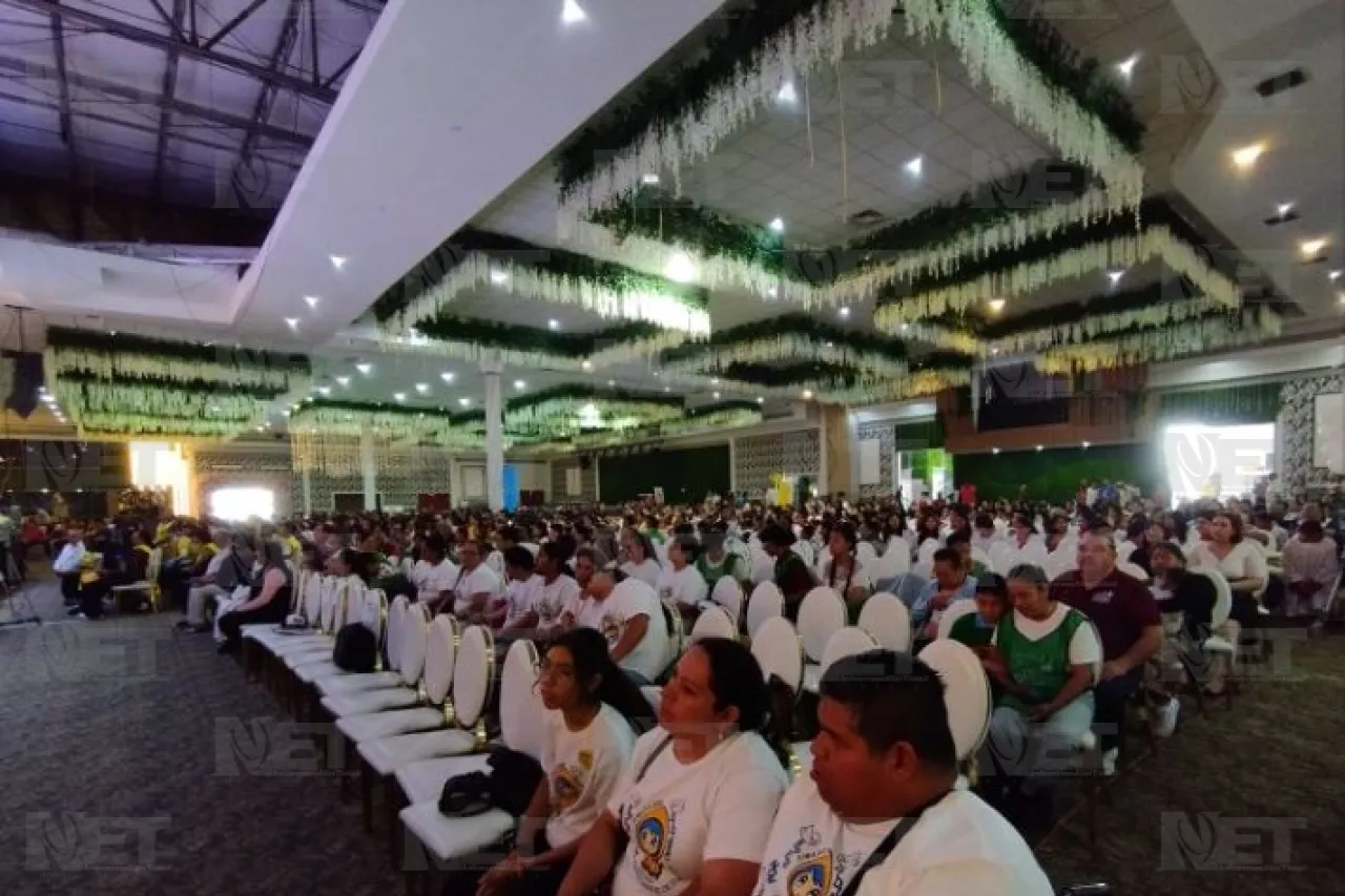Clausuran católicos Congreso Misionero