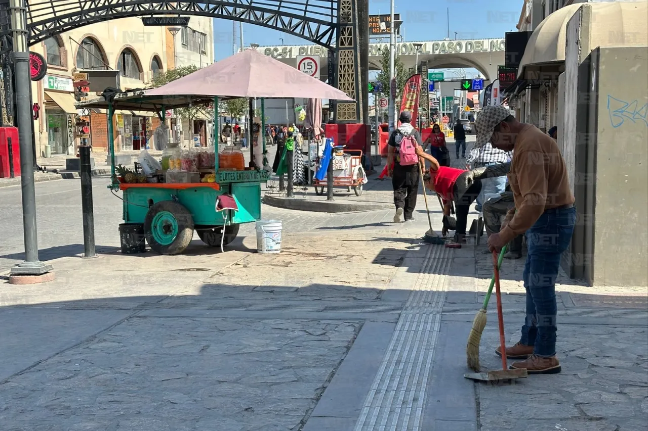 Despejada y limpia la avenida Juárez tras festival 