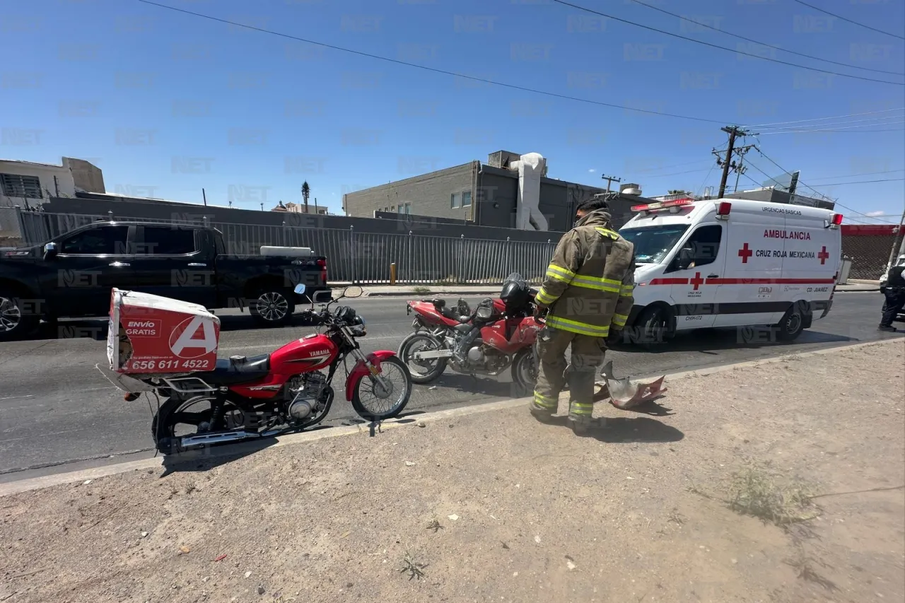 Fuerte choque en Juan Pablo II deja dos motociclistas lesionados 
