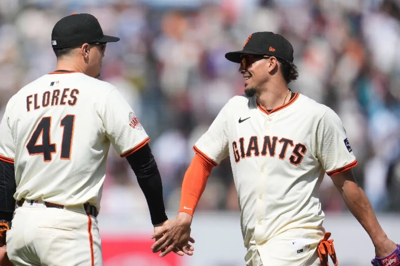 Willy Adames pega par de palos en victoria de Gigantes sobre Rockies