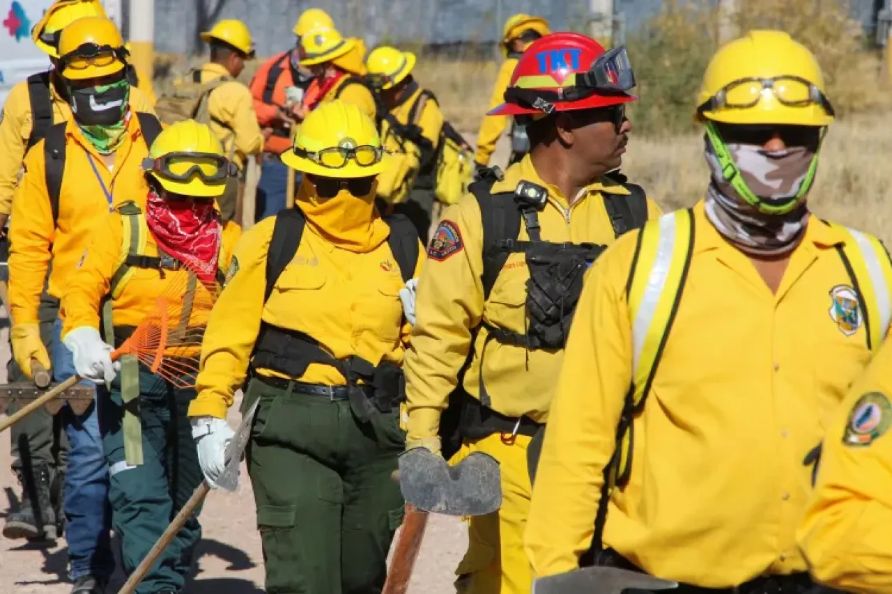 Refuerza Maru Campos acciones contra incendios forestales
