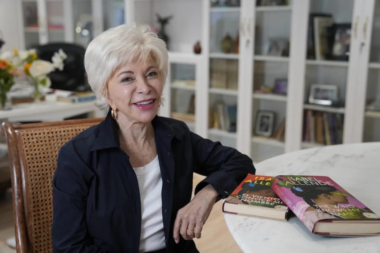 Isabel Allende: 'En una novela trato de darle voz a los que no la tienen'