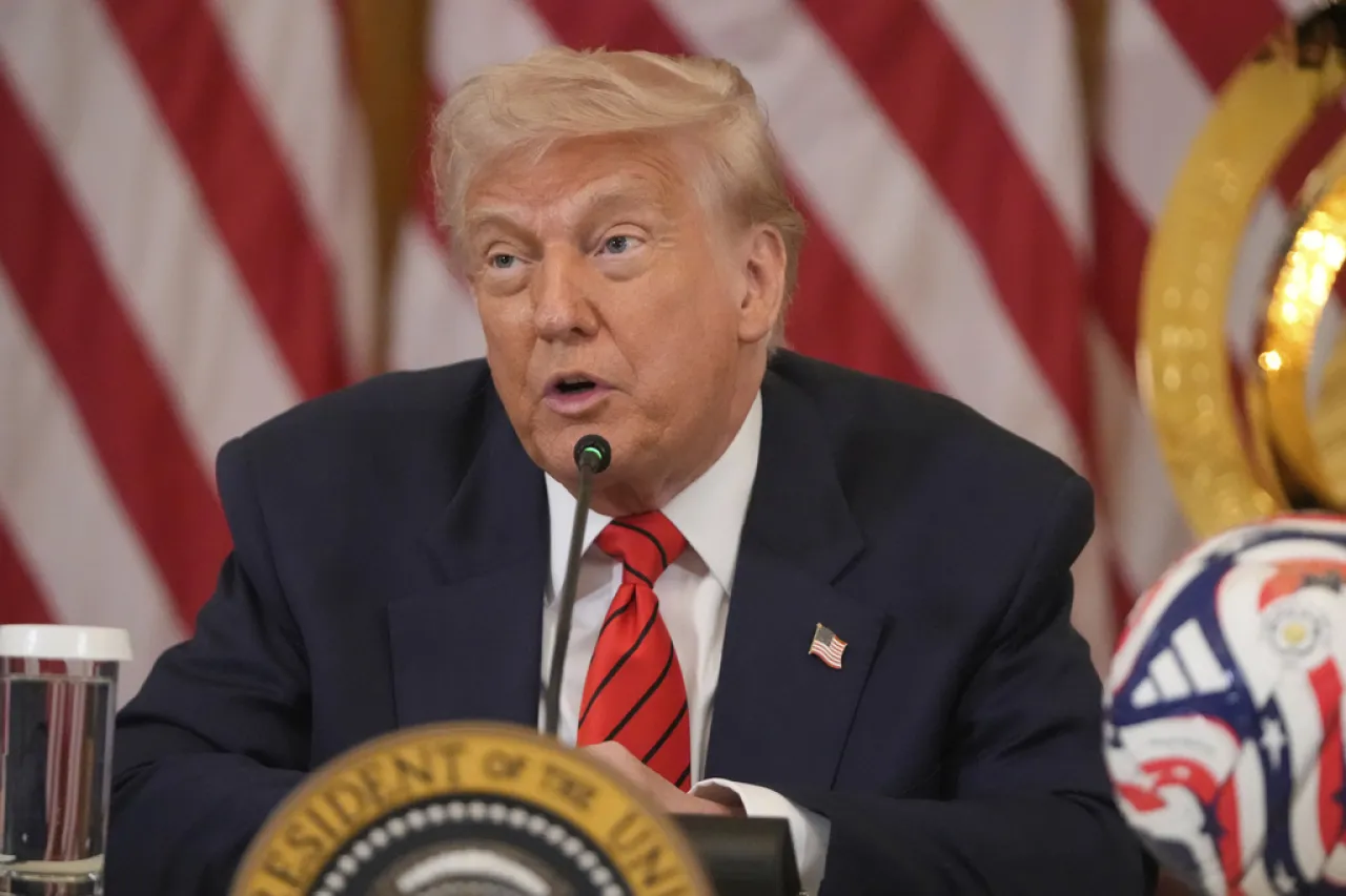 Anuncia Trump que Rusia y Ucrania comenzarán negociaciones de paz