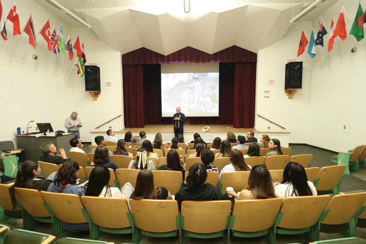 Visita delegación de Ciencias Químicas UACH a New Mexico State University