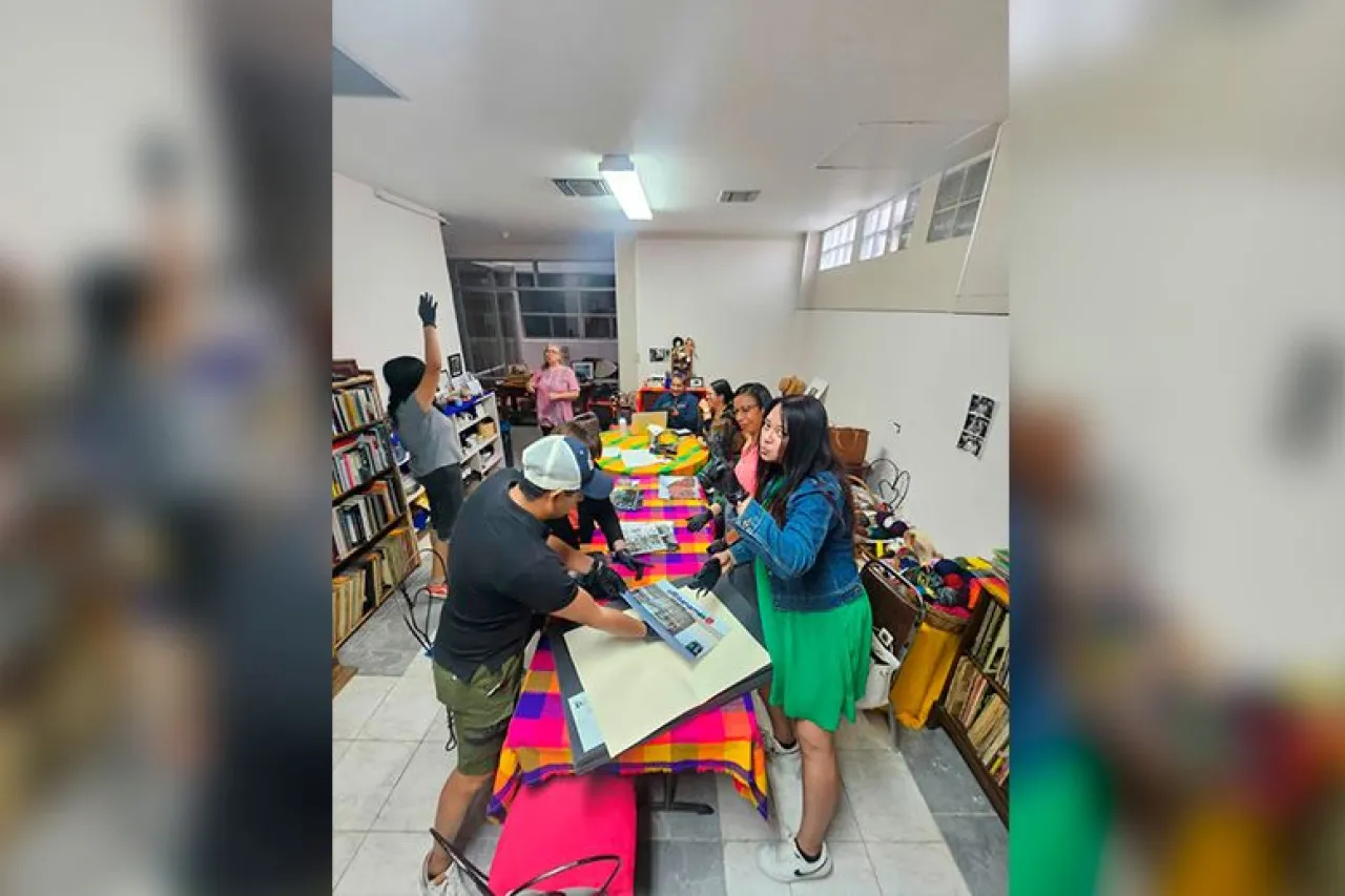 Presentan proyecto final de fotografía y escritura en ICSA